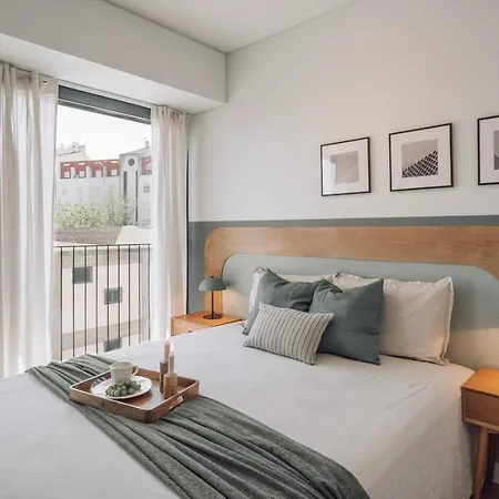 Monserrate - 2 Bedrooms In Parque Nacoes アパート