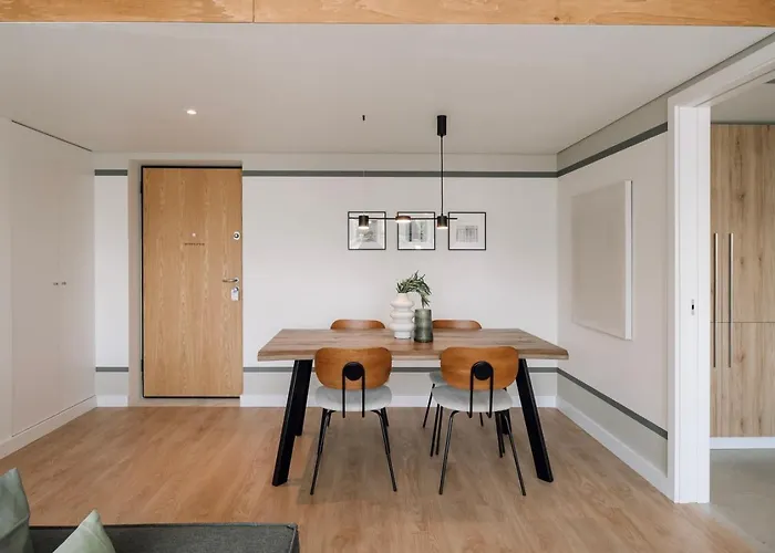 Monserrate - 2 Bedrooms In Parque Nacoes * Lisboa